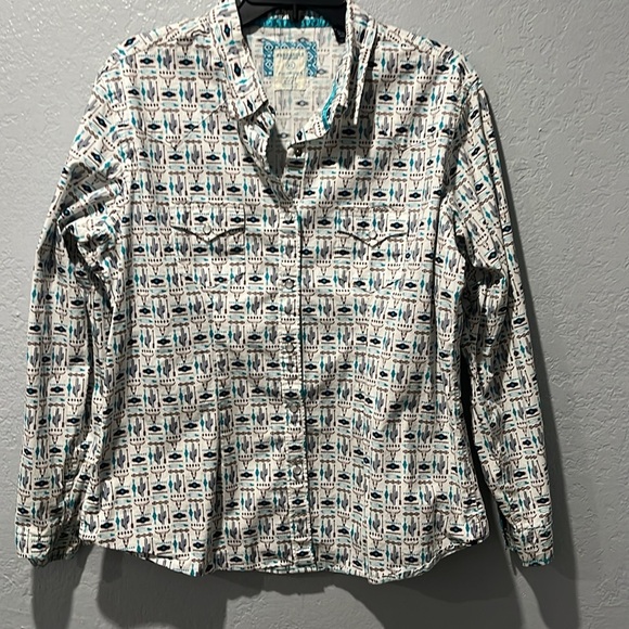 Panhandle Women's White Patterned Button-Up Shirt - Picture 3 of 7